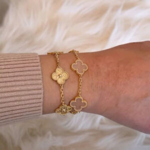 FOUR LEAF CLOVER IN GOLD ZIRCONIA