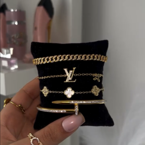 Golden Set