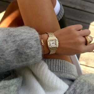 ELEGANT TIMEPIECE WATCH