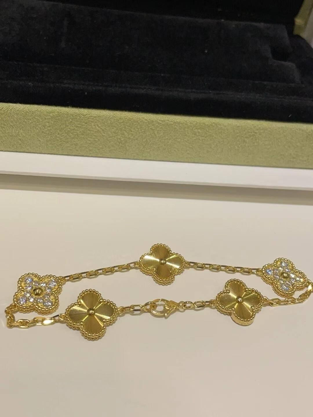 Veloura Five-Motif Pavé Clover Bracelet