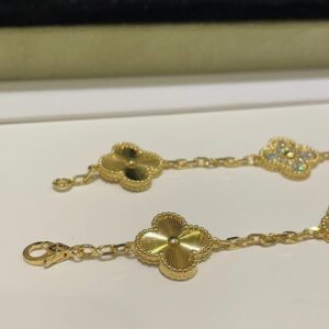 Veloura Five-Motif Pavé Clover Bracelet