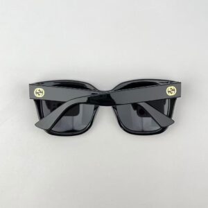 Veloura Heritage Square Sunglasses