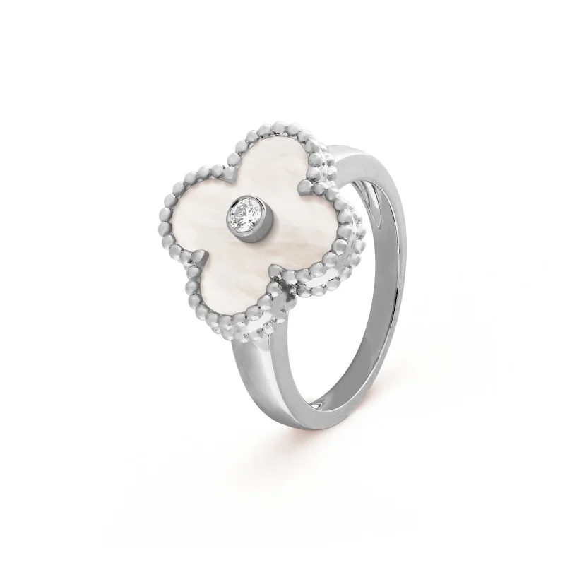 Vintage Alhambra ring