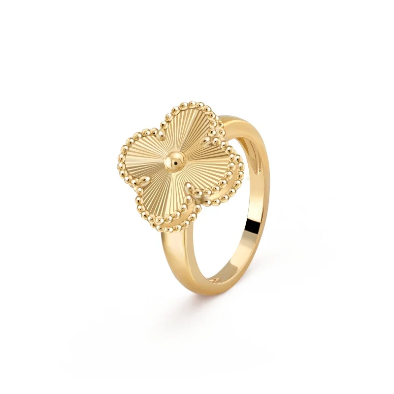 Vintage Alhambra ring