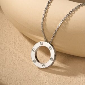 Veloura Icon Circle Necklace