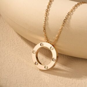 Veloura Icon Circle Necklace