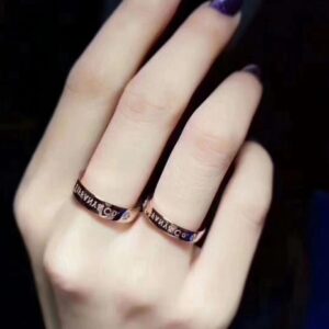 Veloura Three-Stone Couple Ring Set